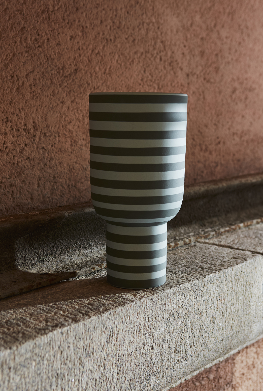 VARIA sculptural vase VARIA sculptural vase